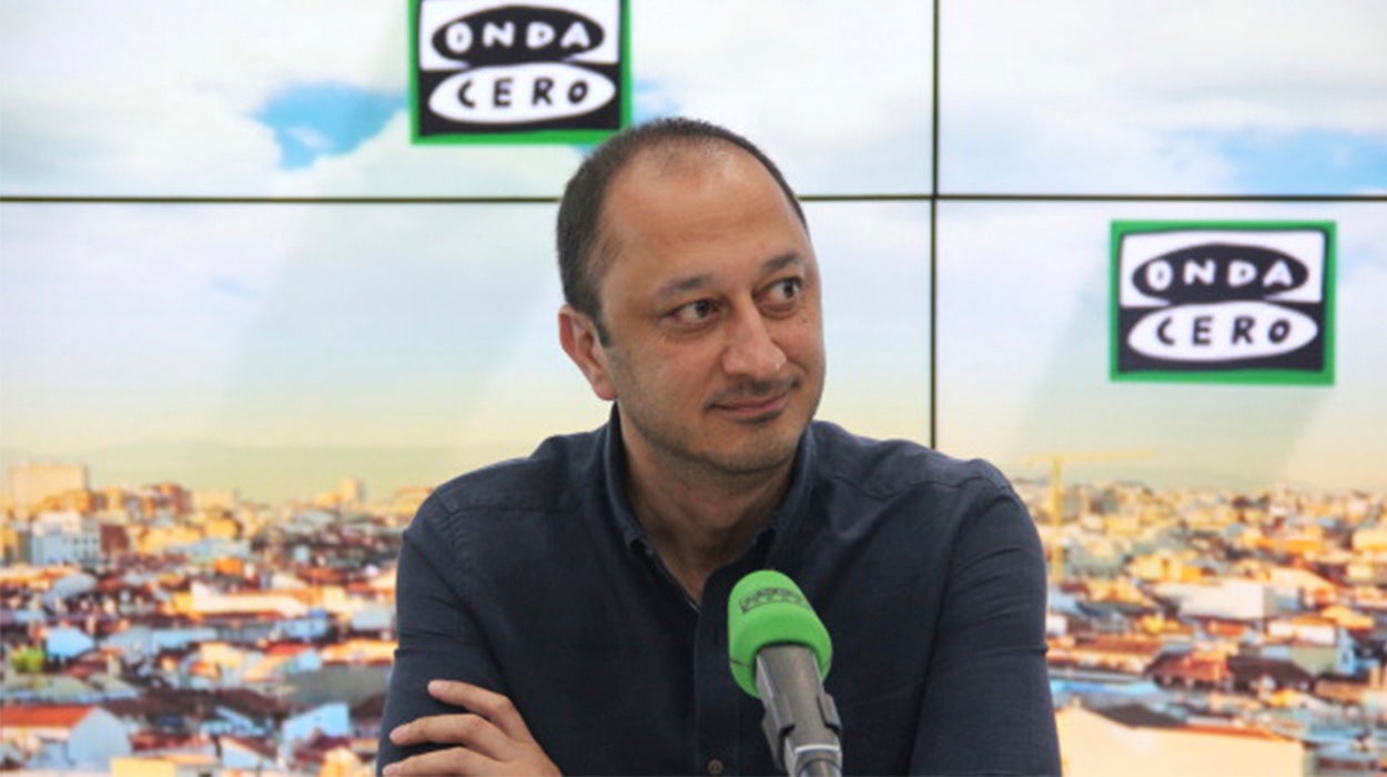 Alfonso Rodríguez Gómez de Celis: "Tenemos tres ejes en los que ponernos de acuerdo" Alfonso Rodríguez Gómez de Celis: "Tenemos tres ejes en los que ponernos de acuerdo"