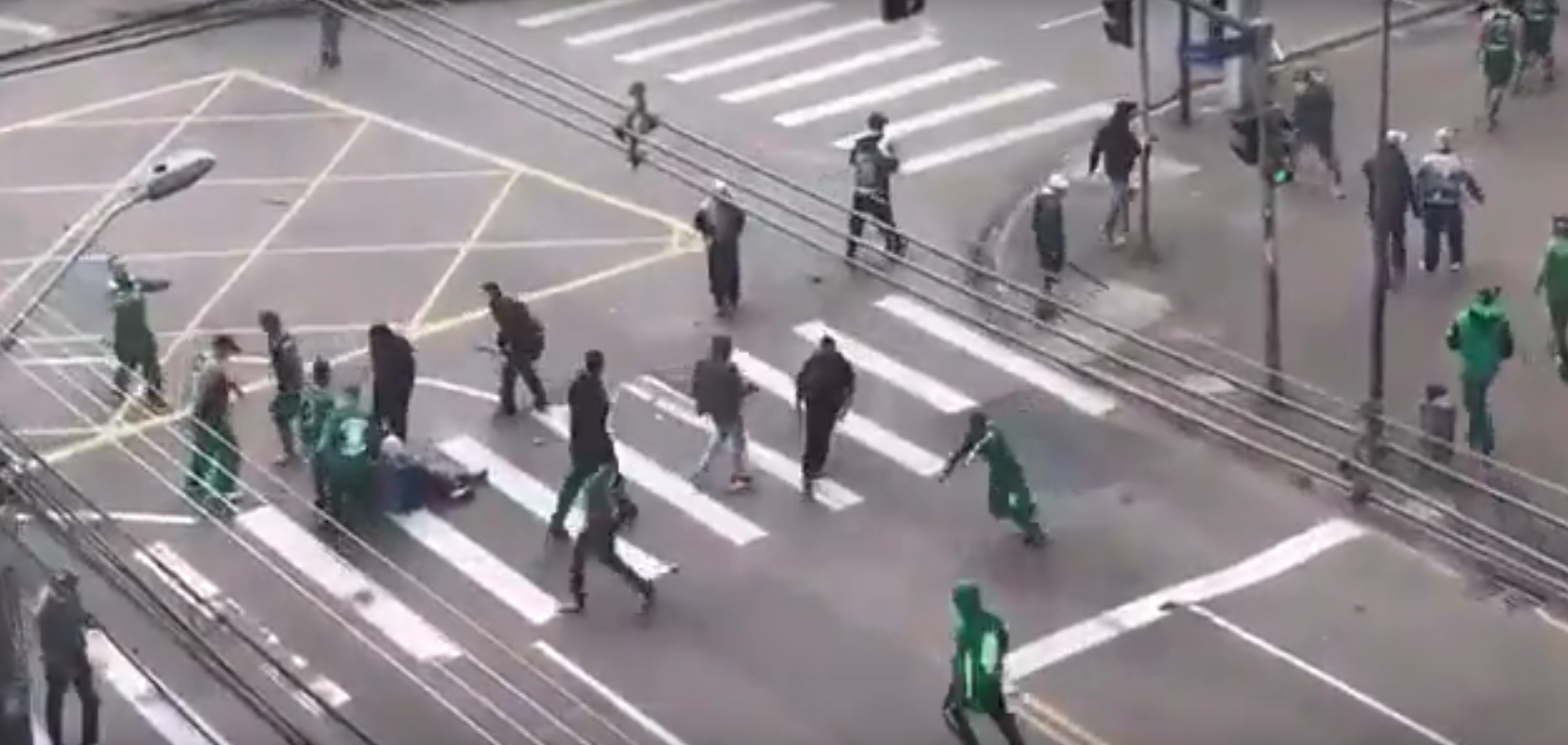 Un muerto y seis heridos en una pelea entre hinchas del Corinthians y el Coritiba Un muerto y seis heridos en una pelea entre hinchas del Corinthians y el Coritiba