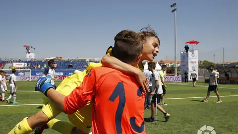 Los jugadores del Villarreal celebran su pase a la final de LaLiga Promises Los jugadores del Villarreal celebran su pase a la final de LaLiga Promises
