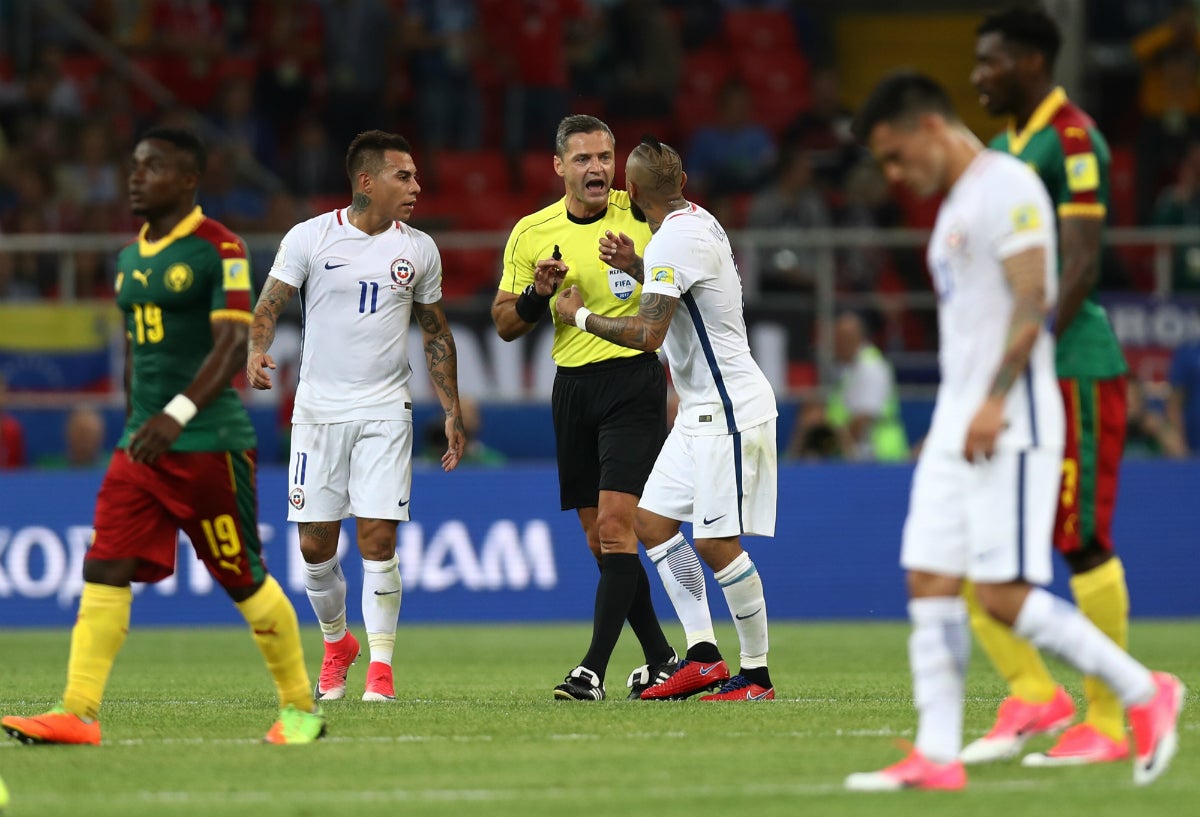 El VAR concede un gol a Vargas y anula un tanto a Portugal y a Chile en la Copa Confederaciones El VAR concede un gol a Vargas y anula un tanto a Portugal y a Chile en la Copa Confederaciones