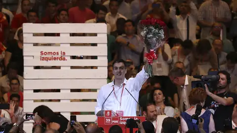 Pedro Sánchez, nuevo secretario general del PSOE, durante el acto de clausura del Congreso Federal del partido, celebrado en Madrid Pedro Sánchez, nuevo secretario general del PSOE, durante el acto de clausura del Congreso Federal del partido, celebrado en Madrid