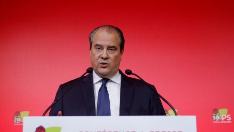 Jean-Christophe Cambad&eacute;lis durante un mitin del Partido Socialista