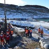 Trabajos de búsqueda de los dos mineros atrapados en la mina Cerro Bayo, ubicada en la comuna de Chile Chico, en Aysén (Chile)