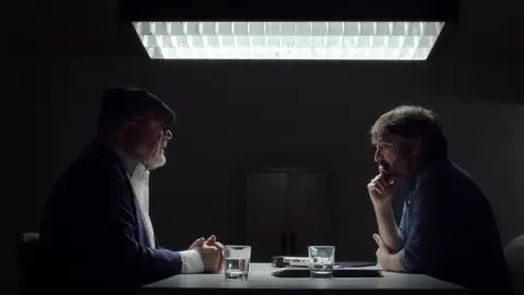 El comisario Villarejo con Jordi Évole El comisario Villarejo con Jordi Évole