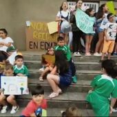 Galicia comunica el último día de clase que echa el cierre de varios colegios: "Estamos desesperados"