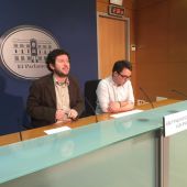Alberto Jarabo y Carlos Saura diputados parlamentarios de Podemos
