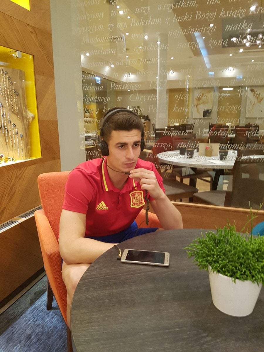 Kepa Arrizabalaga: "Estamos con ganas y preparados para jugar ante Italia" Kepa Arrizabalaga: "Estamos con ganas y preparados para jugar ante Italia"
