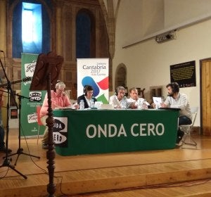 Nando Agüeros cantó 'Viento del Norte' en directo Nando Agüeros cantó 'Viento del Norte' en directo