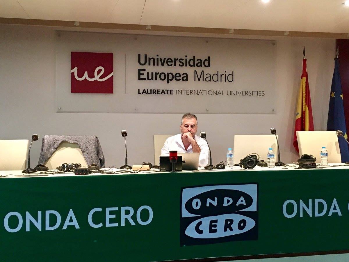 Monólogo de Alsina: "El alcalde de Blanes no se explicaba mal; piensa de verdad que los catalanes son diferentes" Monólogo de Alsina: "El alcalde de Blanes no se explicaba mal; piensa de verdad que los catalanes son diferentes"