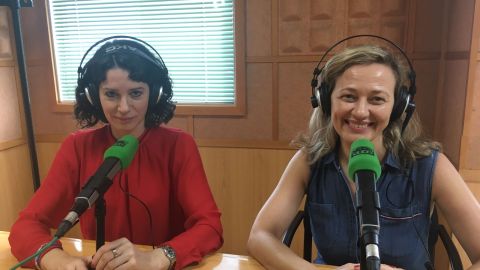 Las magistradas Gloria Poyatos y Victoria Rosell en Onda Cero Las Palmas