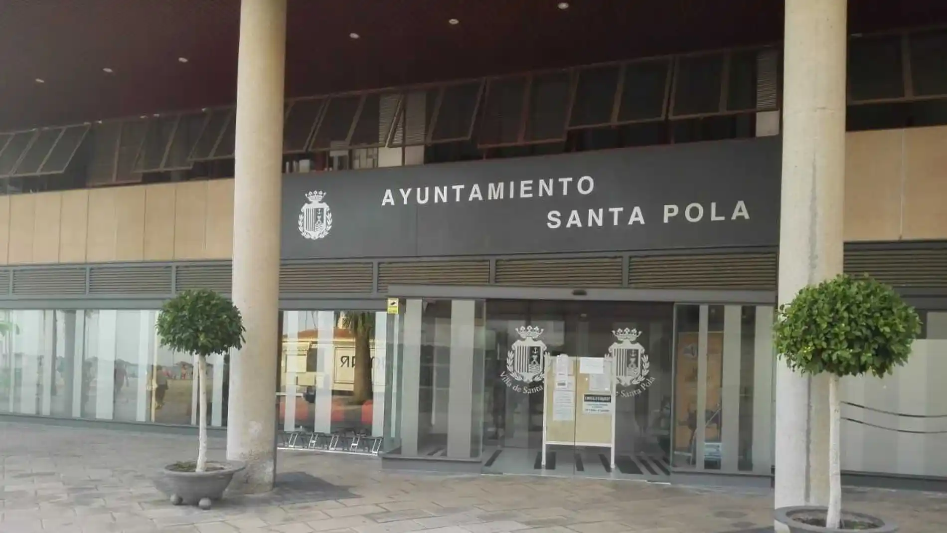 Ayuntamiento de Santa Pola.