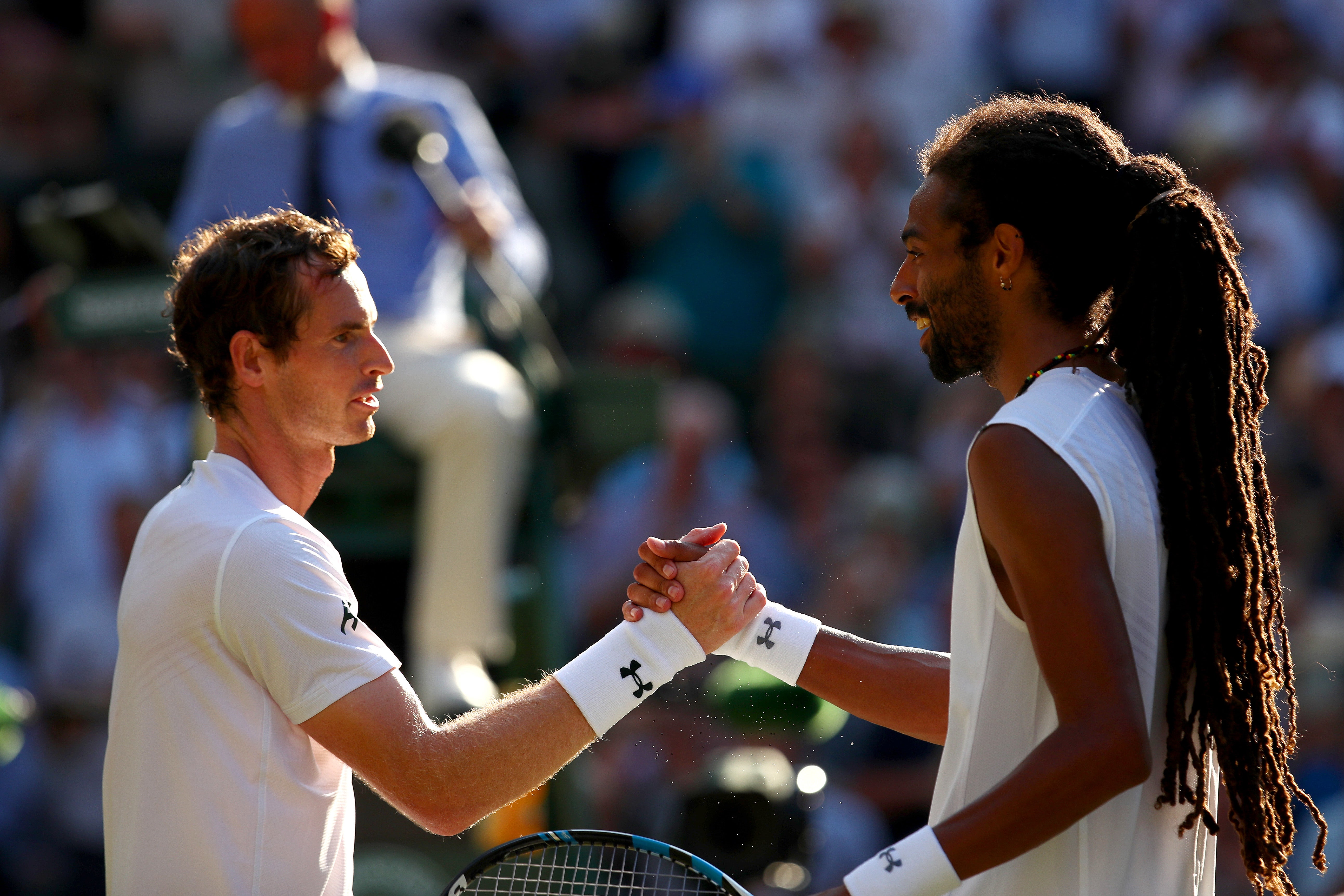 Andy Murray supera a Dustin Brown y alcanza la tercera ronda en Wimbledon Andy Murray supera a Dustin Brown y alcanza la tercera ronda en Wimbledon
