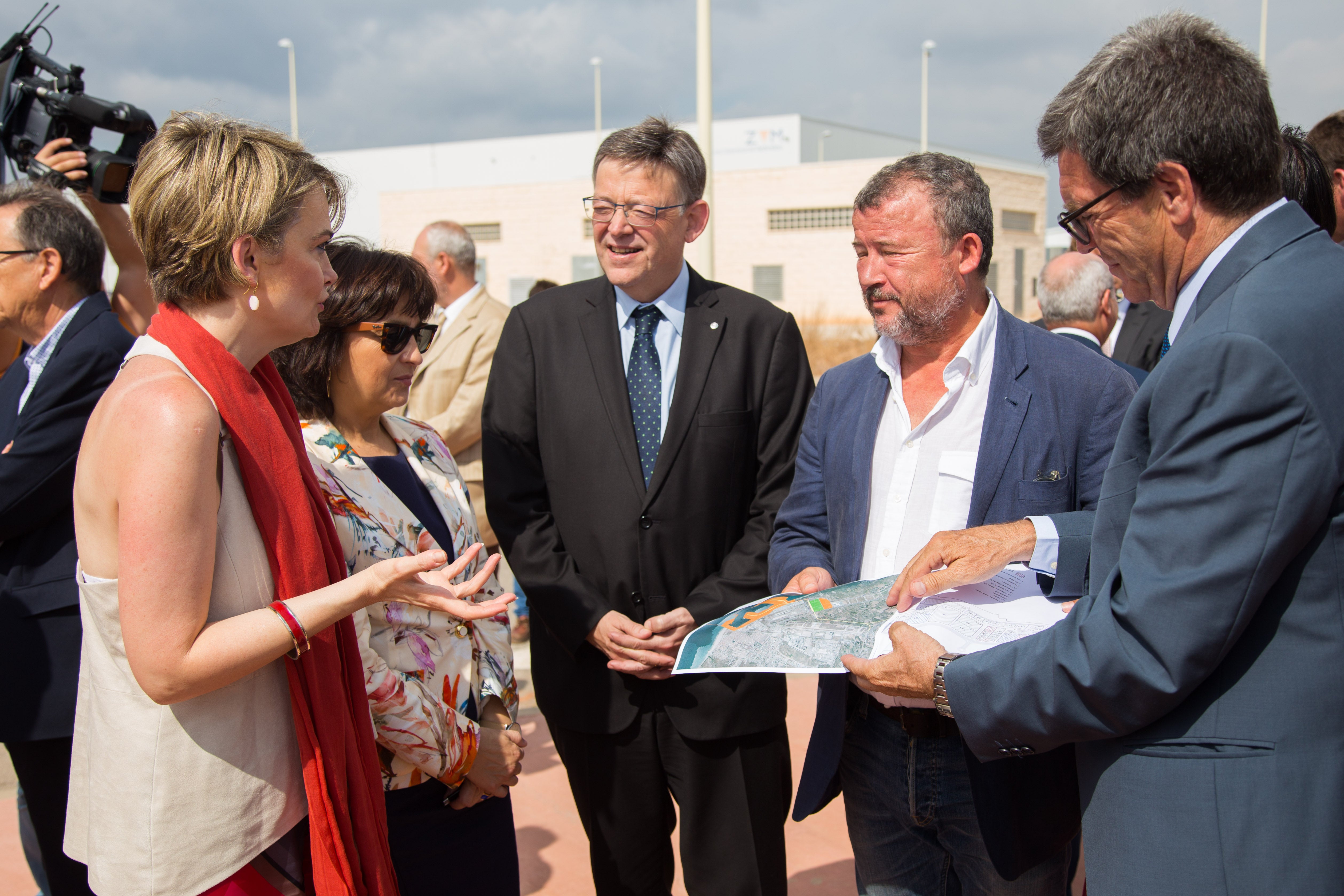 Mañana se entregan las obras de Parc Sagunt y se anuncia la llegada de otra multinacional. Mañana se entregan las obras de Parc Sagunt y se anuncia la llegada de otra multinacional.