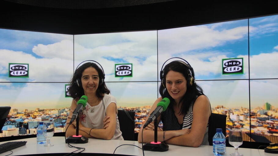 Elena Gonz&aacute;lez y Charo Ort&iacute;n Ram&oacute;n