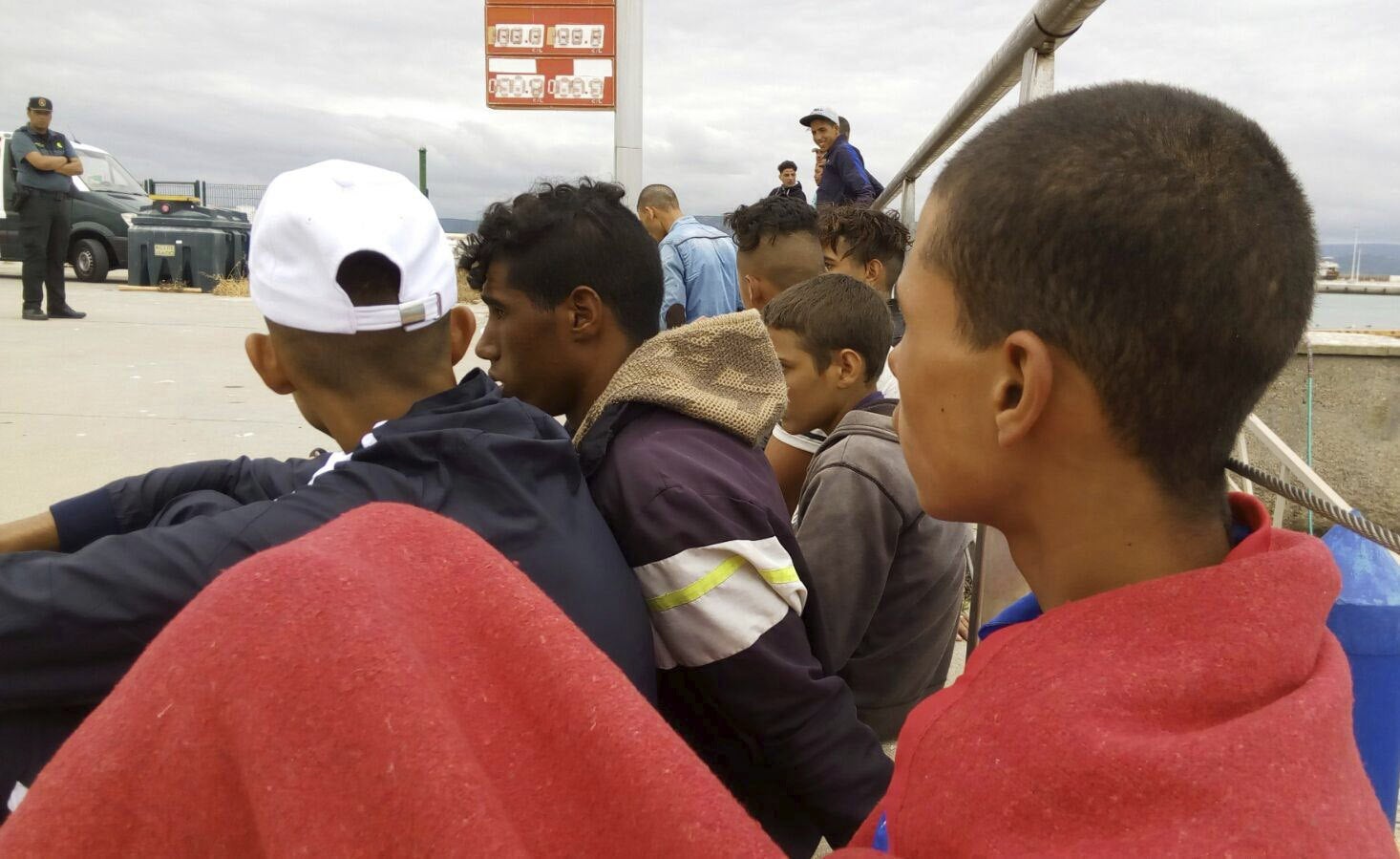 Javier Rodríguez: "En Barbate estamos en un punto masivo de llegadas de inmigrantes" Javier Rodríguez: "En Barbate estamos en un punto masivo de llegadas de inmigrantes"