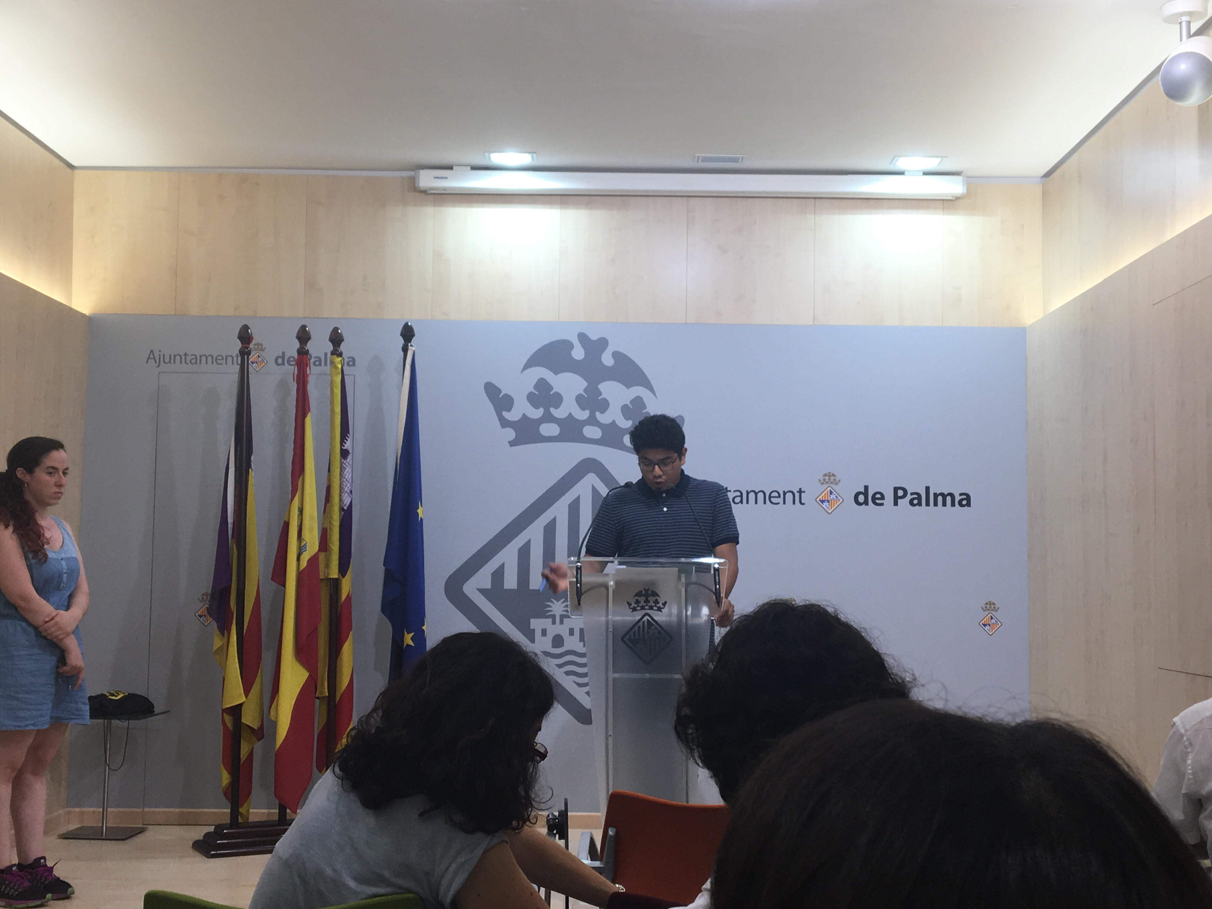 Más de 600 personas participan en casi medio centenar de talleres del programa 'Participam i Convivim' de Palma Más de 600 personas participan en casi medio centenar de talleres del programa 'Participam i Convivim' de Palma