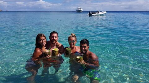 Messi y Su&aacute;rez, juntos en sus vacaciones