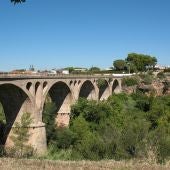 El puente conecta las ermitas de Santa Quitèria y la Mare de Déu de Gràcia.