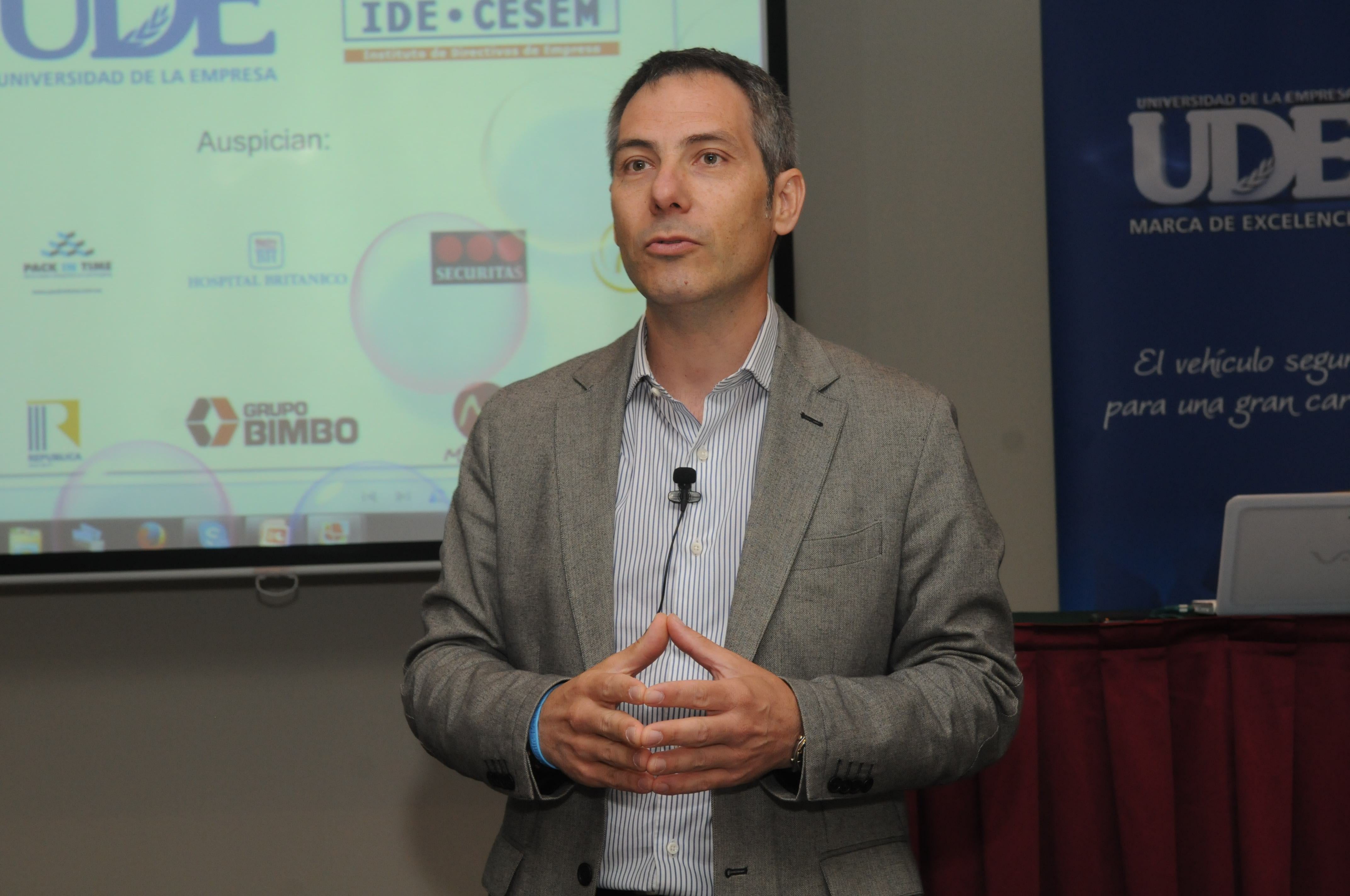 Juan Carlos Rodríguez: "Una enfermedad es una experiencia para aprender" Juan Carlos Rodríguez: "Una enfermedad es una experiencia para aprender"