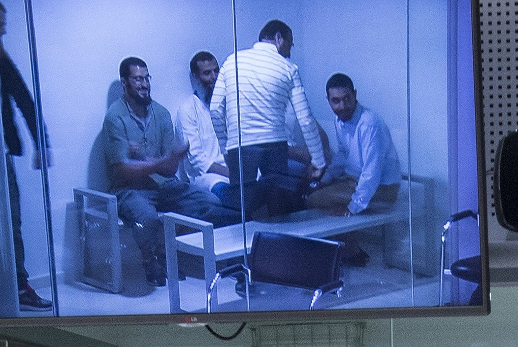 Seis yihadistas aceptan 6 años de prisión tras admitir que captaban para Al Qaeda Seis yihadistas aceptan 6 años de prisión tras admitir que captaban para Al Qaeda