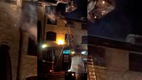 Incendio en el mercado Lock de Camden en Londres