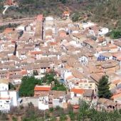 Imagen panorámica del pueblo de Azuébar