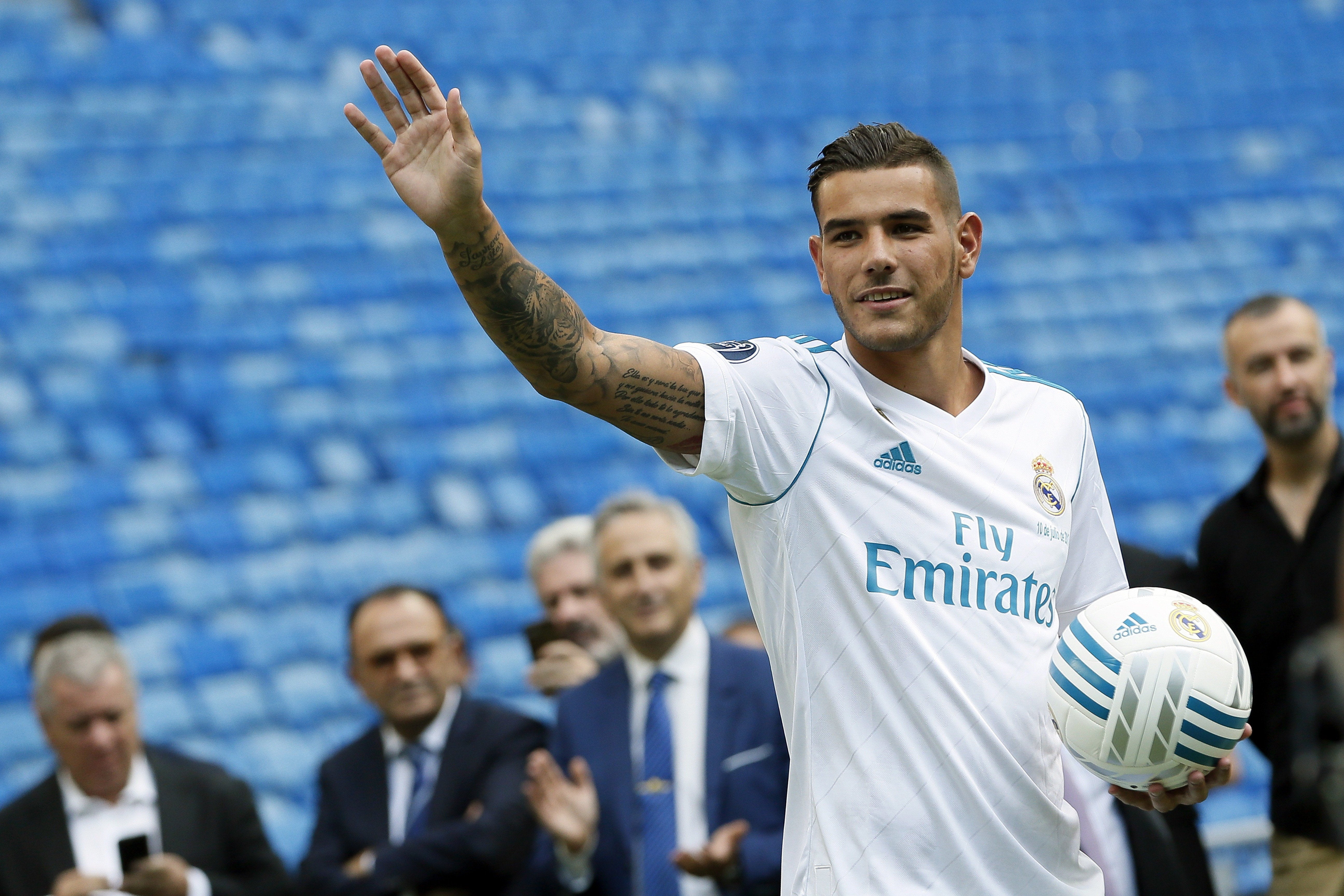 La Real Sociedad es el club con más opciones de fichar a Theo Hernández La Real Sociedad es el club con más opciones de fichar a Theo Hernández
