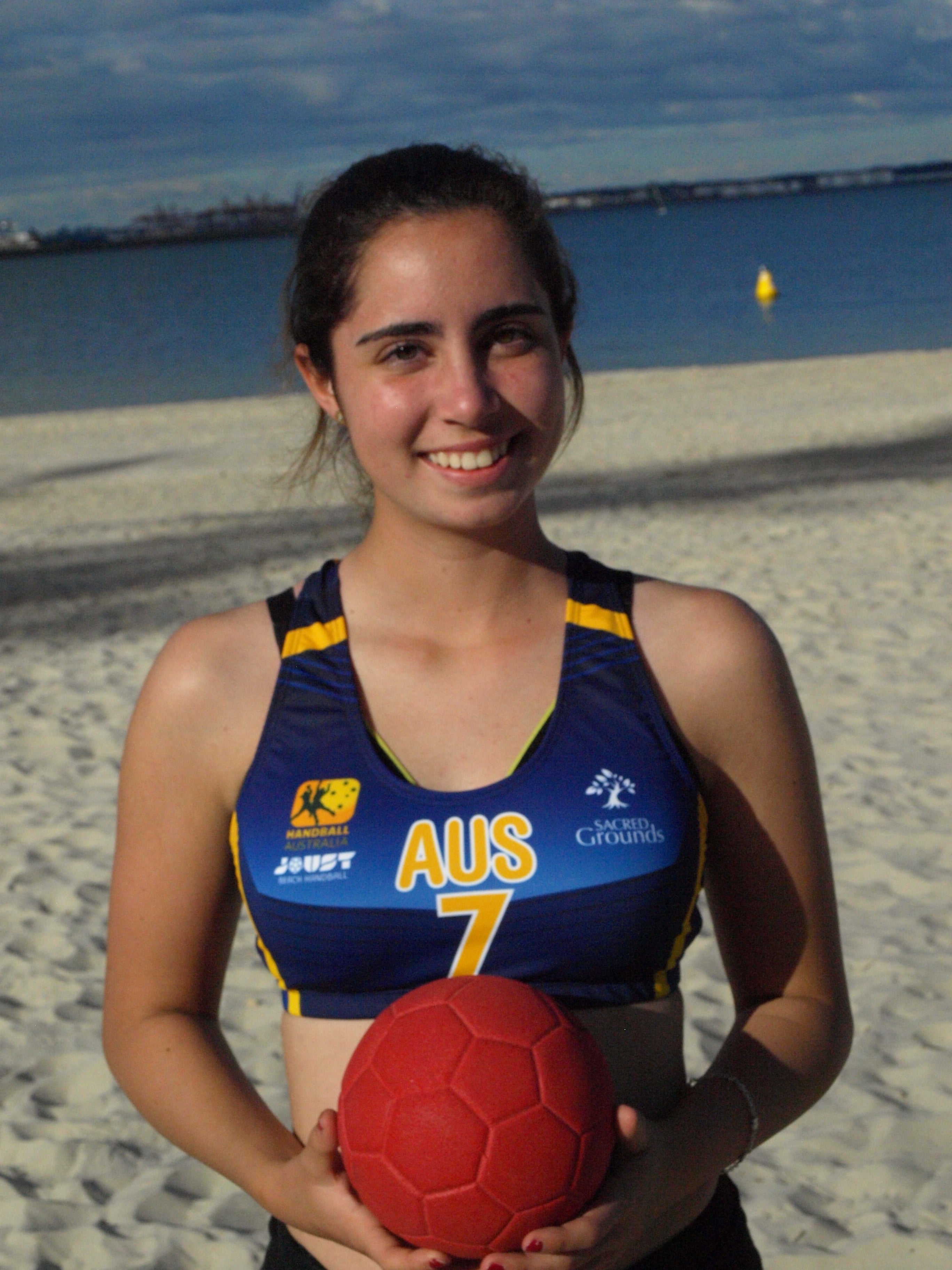 La ilicitana Stella Sevilla juega el Mundial de Balonmano Playa Sub-17 La ilicitana Stella Sevilla juega el Mundial de Balonmano Playa Sub-17