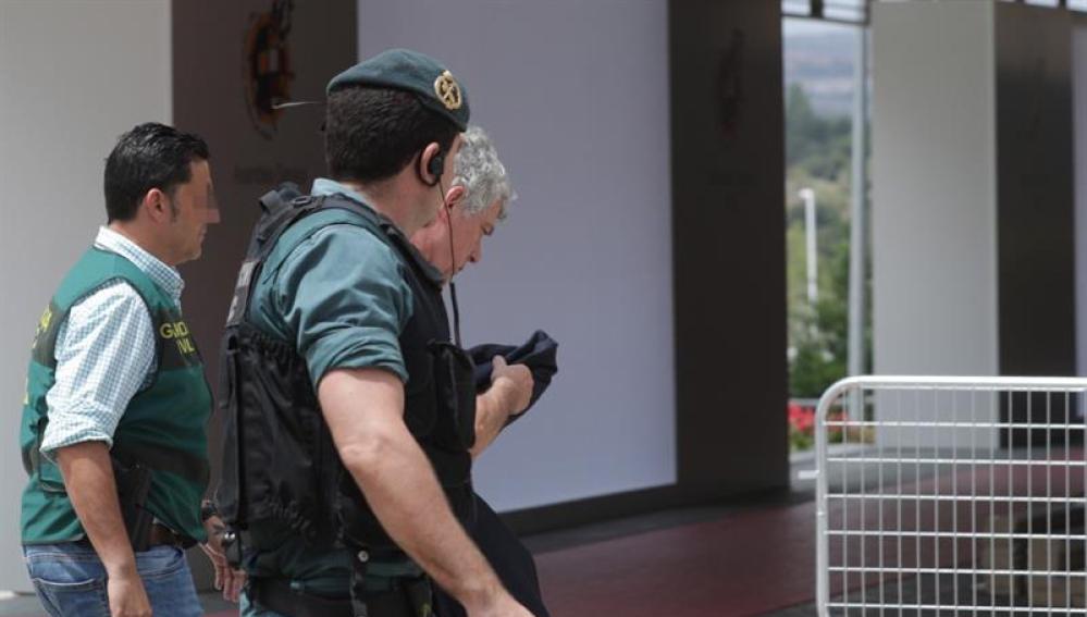 Ángel María Villar entra en la sede de la RFEF