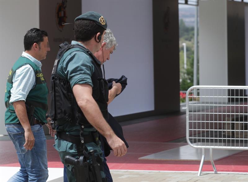 El Consejo Superior de Deportes anuncia la suspensión cautelar por un año para Ángel María Villar y Juan Padrón El Consejo Superior de Deportes anuncia la suspensión cautelar por un año para Ángel María Villar y Juan Padrón