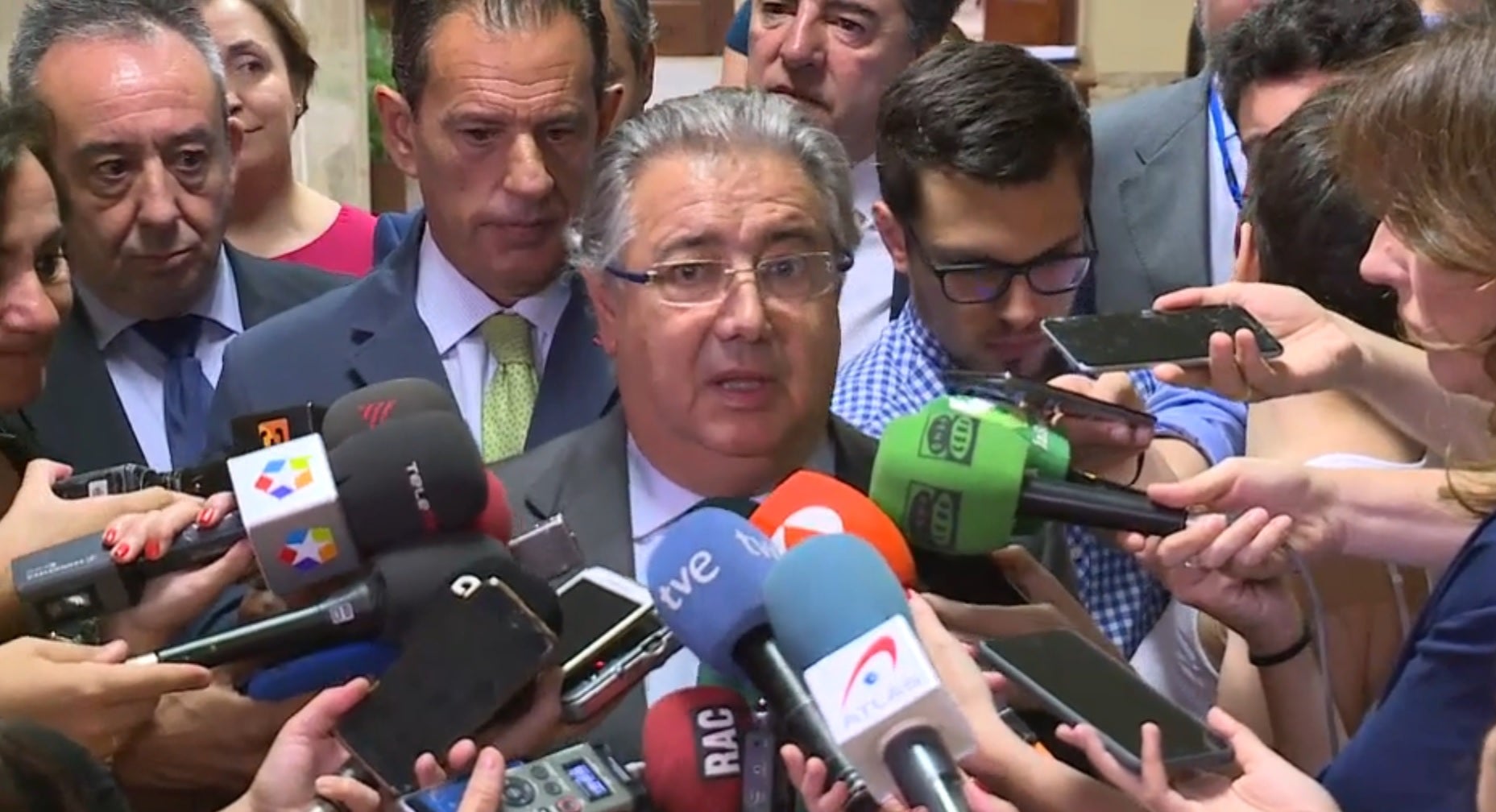 Zoido dice que la UCO cumple con la orden del juez en la detención de Villar Zoido dice que la UCO cumple con la orden del juez en la detención de Villar