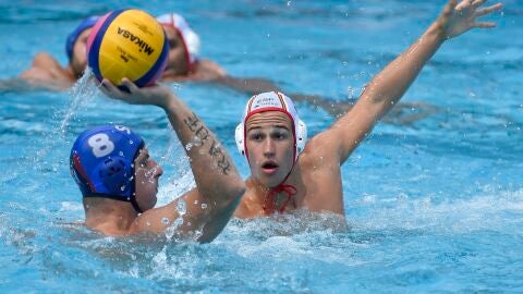 Espa&ntilde;a y Serbia se enfrentan en los Mundiales de Nataci&oacute;n de Budapest