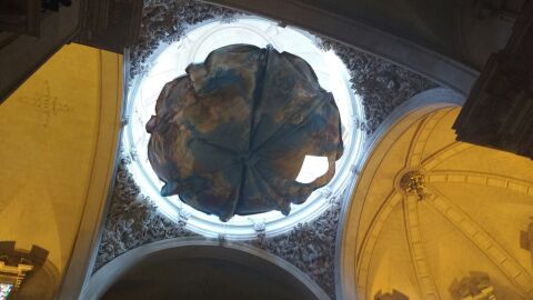 Subida del cielo del Misteri d'Elx a la c&uacute;pula de la Bas&iacute;lica de Santa Mar&iacute;a