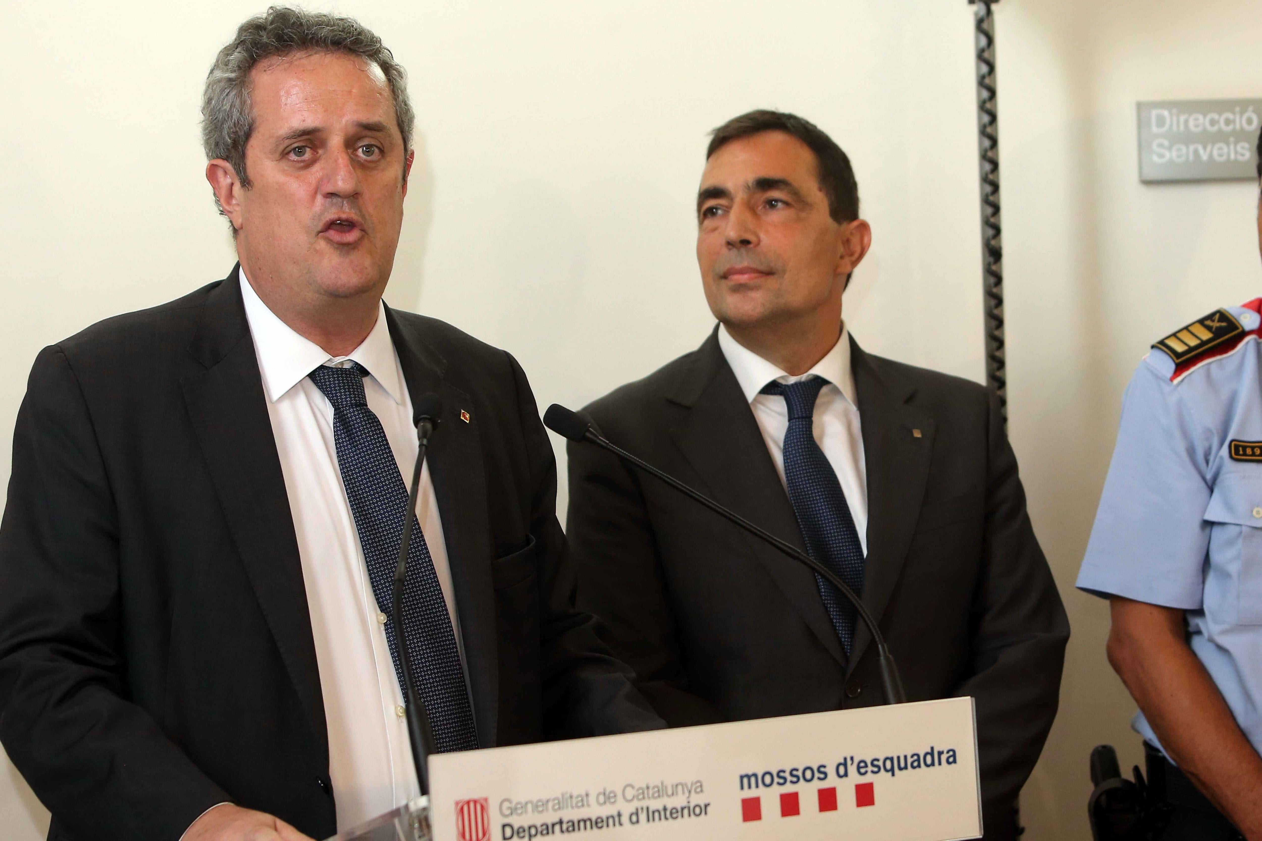 El director de los Mossos borra un ofensivo tuit en el que expresaba su deseo por la independencia: "Espero que nos vayamos ya porque me dais pena todos los españoles" El director de los Mossos borra un ofensivo tuit en el que expresaba su deseo por la independencia: "Espero que nos vayamos ya porque me dais pena todos los españoles"