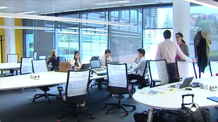 Más del 70% de los que estudian un grado en la Universidad de Vigo encuentran trabajo Más del 70% de los que estudian un grado en la Universidad de Vigo encuentran trabajo