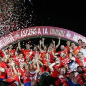 El Girona celebra el ascenso a Primera División en la campaña 2017/18