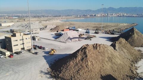 Hace apenas unos d&iacute;as las instalaciones de Portsur gestionaron la descarga de 50.500 toneladas de arcilla ucraniana.