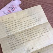 Carta que la abuela de Trevor le dejó escrita hace 26 años
