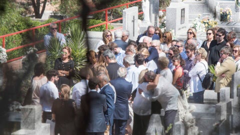 Las cenizas de Miguel Blesa reposan en el pante&oacute;n familiar de Linares
