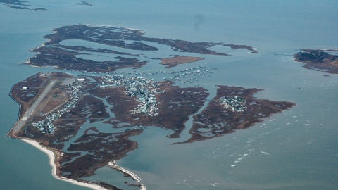 La isla menguante, Tangier