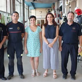 La delegada territorial de Fomento y Vivienda en la rueda de prensa que ha dado esta mañana en el Parque Norte de Bomberos La delegada territorial de Fomento y Vivienda en la rueda de prensa que ha dado esta mañana en el Parque Norte de Bomberos