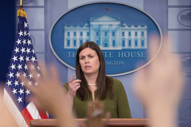 Sarah Sanders, el ascenso de una mujer de hierro con un látigo para la prensa Sarah Sanders, el ascenso de una mujer de hierro con un látigo para la prensa