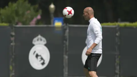 Zidane, en un entrenamiento Zidane, en un entrenamiento
