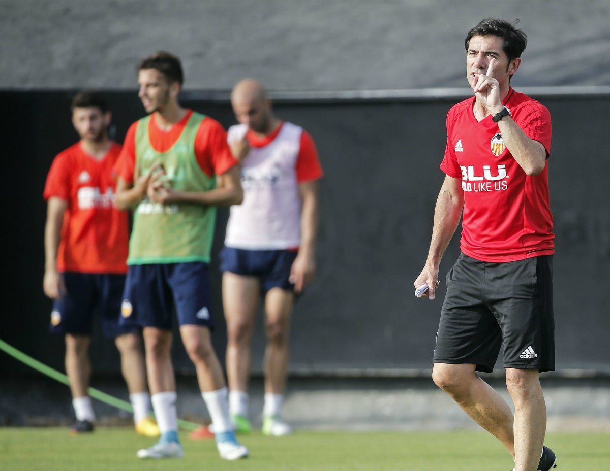 Marcelino, tras la derrota ante el NY Cosmos: "Sirve para mejorar y ser competitivos" Marcelino, tras la derrota ante el NY Cosmos: "Sirve para mejorar y ser competitivos"
