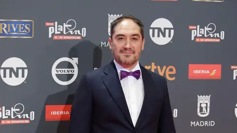 Alfonso Lara Alfombra roja Premios Platino 2017