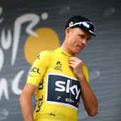 Froome, con el maillot amarillo Froome, con el maillot amarillo