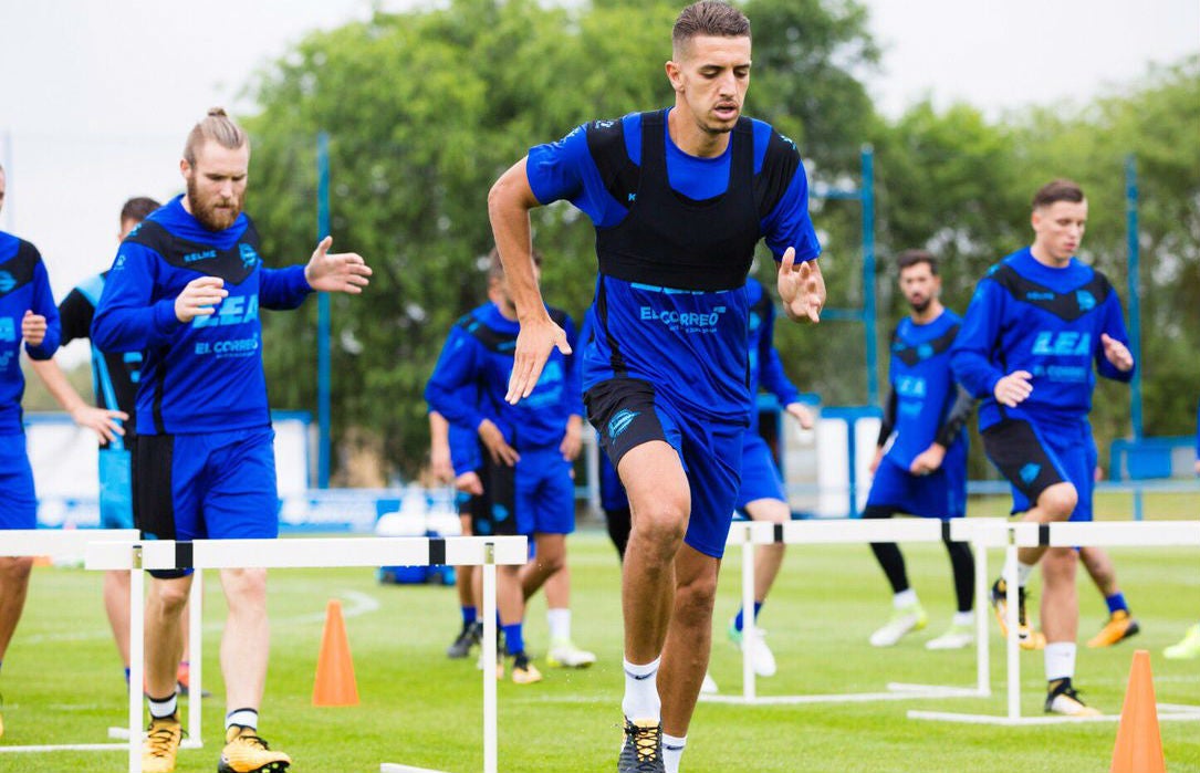 El Betis hace oficial el fichaje del defensa Feddal El Betis hace oficial el fichaje del defensa Feddal