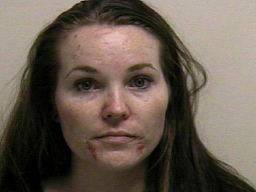 Detienen a una mujer por drogar a su bebé recién nacida tras haberle creado adicción a la heroína durante el embarazo Detienen a una mujer por drogar a su bebé recién nacida tras haberle creado adicción a la heroína durante el embarazo