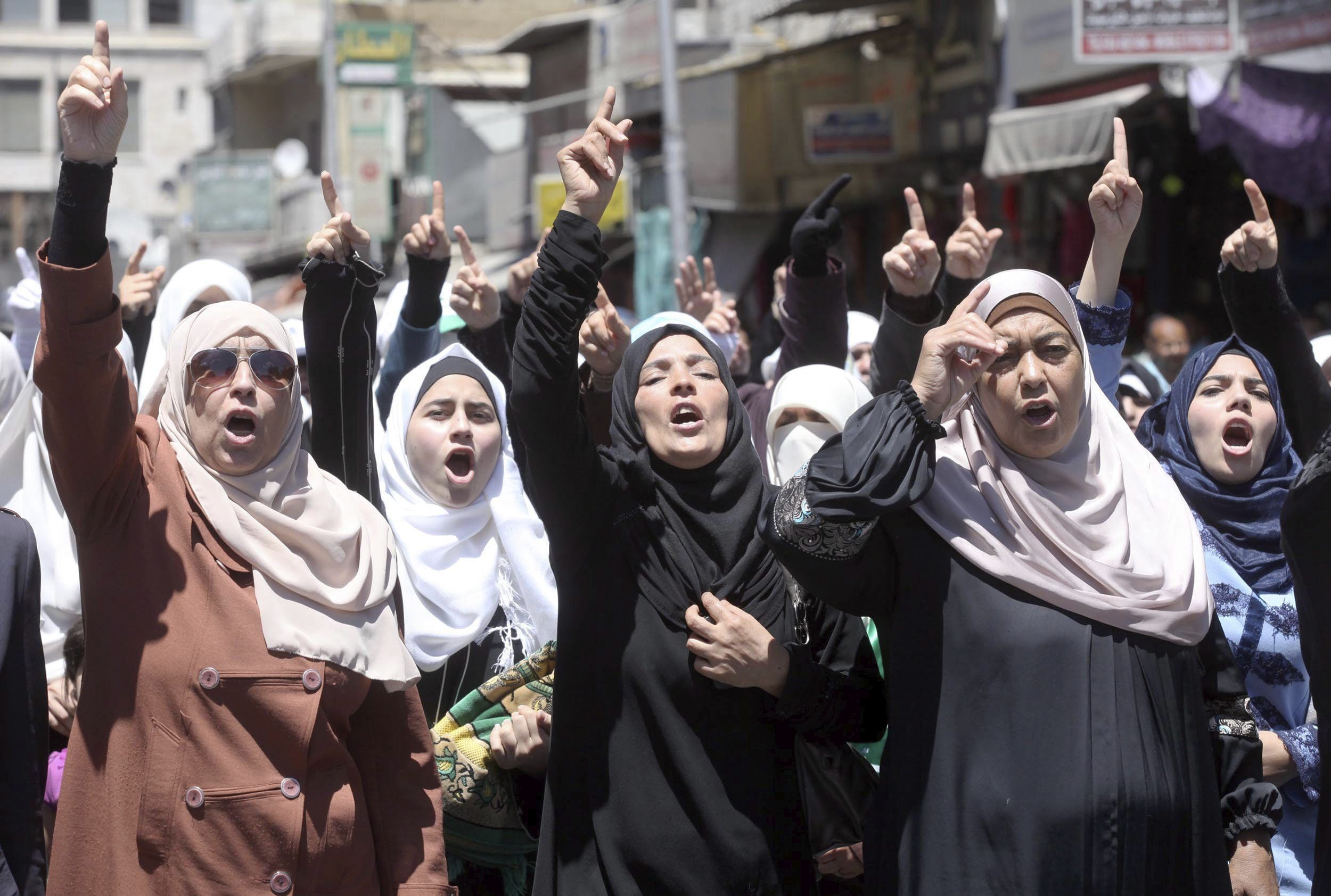 Derogan en Jordania la ley que permitía a los violadores casarse con sus víctimas para evitar la condena Derogan en Jordania la ley que permitía a los violadores casarse con sus víctimas para evitar la condena