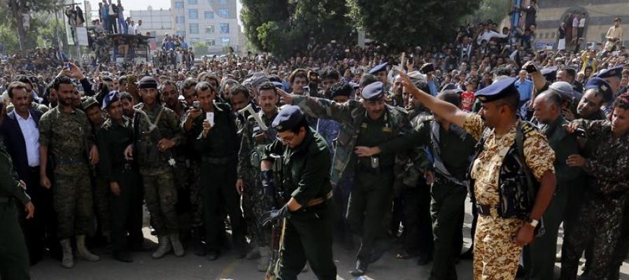 Ejecutado en Yemen ante cientos de personas un hombre por violar y asesinar a una niña Ejecutado en Yemen ante cientos de personas un hombre por violar y asesinar a una niña